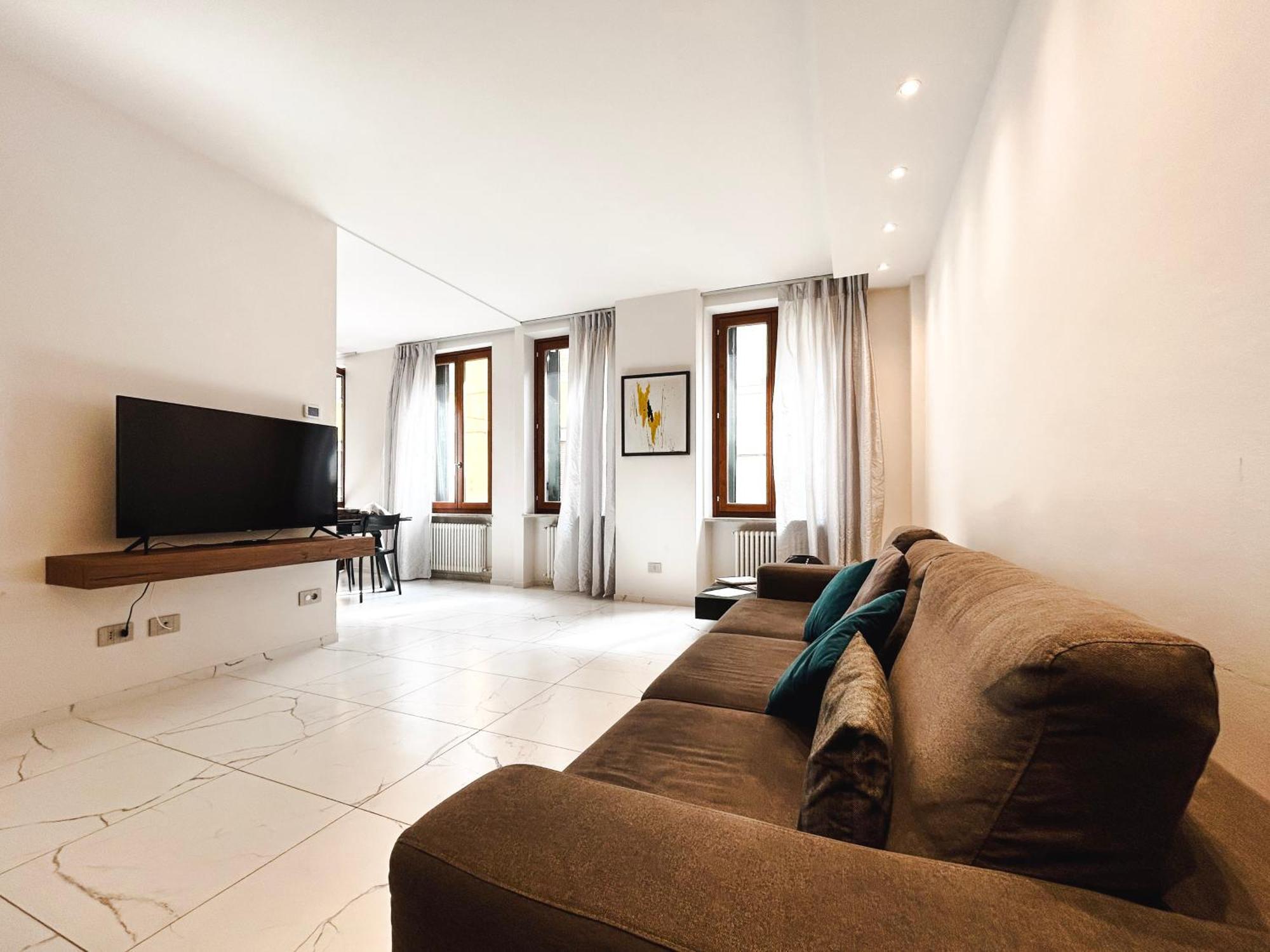 The Bright Nest Apartment *